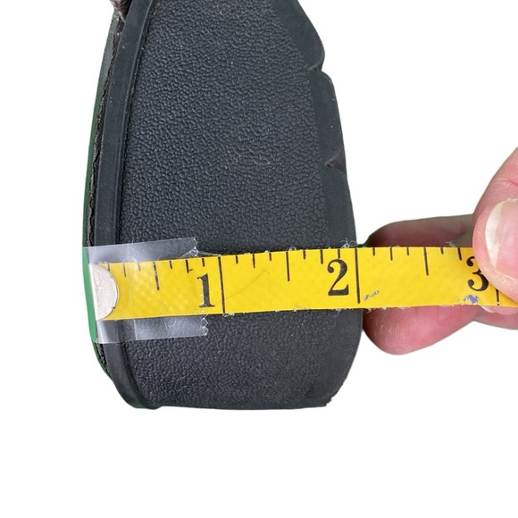 Cabin Creek Black Chunky Thong Sandal - Picture 16 of 16